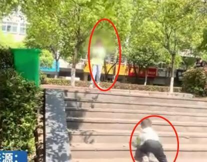 Sau 5 năm bị amp;#34;ngó lơamp;#34;, em trai bật khóc khi lần đầu được anh mắc tự kỷ gọi tên - 6