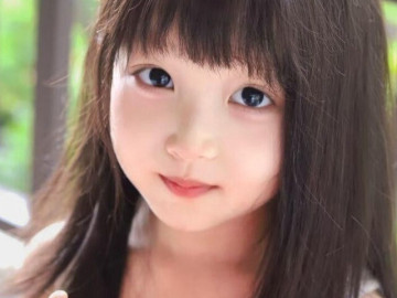 Mẹ định đặt tên con gái là Tiếc Thương, nhân viên sửa thành cái tên vừa hay vừa ý nghĩa