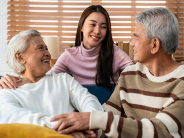 Yêu con - Càng về già càng nên giữ kín mọi chuyện thay vì kể hết cho con cái, đặc biệt là 3 điều này