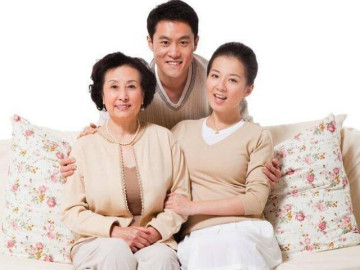 Yêu con - Cha mẹ thông minh luôn dạy con gái: Dù chồng giàu yêu chiều tới đâu, con tự chủ trong 4 việc này, cuộc sống mới sướng