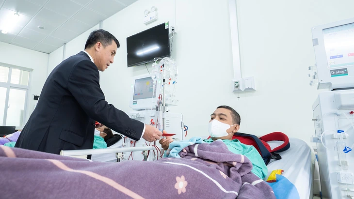 BS CKII. Phạm Thanh Việt nhận được sự tín nhiệm của đội ngũ bác sĩ, nhân viên bệnh viện trong quá trình điều hành. Bộ trưởng kỳ vọng tân Giám đốc sẽ tiếp tục gìn giữ thương hiệu Chợ Rẫy, đặc biệt ở chất lượng chuyên môn, tinh thần phục vụ và trách nhiệm với người bệnh.