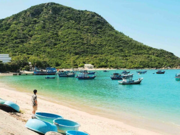 Làng chài nhiều cái không ở Khánh Hòa: Du khách đến là nhớ, tận hưởng không gian yên bình, thích hợp chữa lành