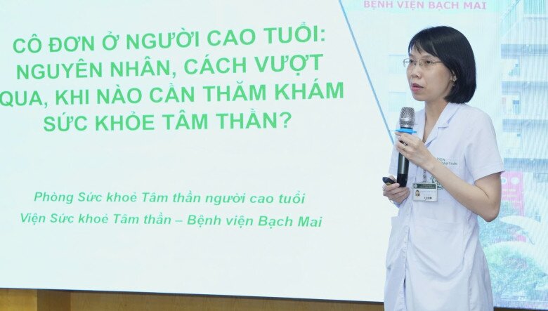 Bác sĩ Phương Mai cho biết, người cao tuổi là đối tượng dễ bị lừa đảo, nhất là những người thiếu đi sự quan tâm của người thân. Ảnh: BSCC.