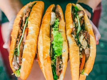 Sức khỏe - Món ăn "quốc dân" bánh mì cực tiện lợi trong dịp nghỉ lễ: Làm sao để lựa chọn và ăn an toàn?