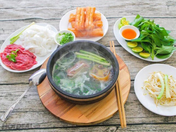 Ăn phở sáng giúp tăng năng lượng hay tạo gánh nặng cho cơ thể? Chuyên gia chỉ ra điều cần tránh khi ăn