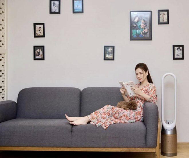 Với MC Đan Lê, sự bình yên không đo bằng giá trị tài sản mà bằng hơi ấm từ bàn tay chăm sóc của con người. Cô tin rằng chính những dấu ấn cá nhân sẽ biến một căn nhà trở thành tổ ấm đúng nghĩa.