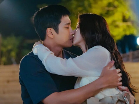 Trắc nghiệm: Khi yêu, bạn thuộc kiểu nào? “Cún con”, “nữ hoàng” hay một hình mẫu hoàn toàn khác?