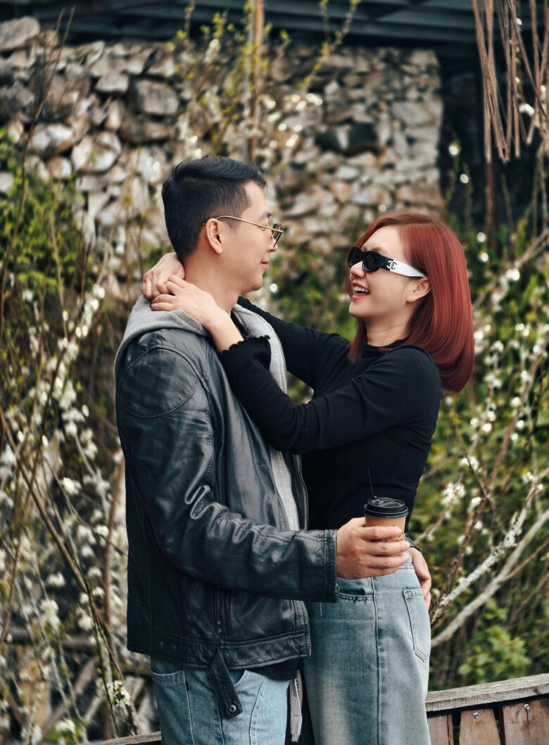 Xem thêm: Khoảnh khắc ngọt ngào của Hương Giang bên ông xã 