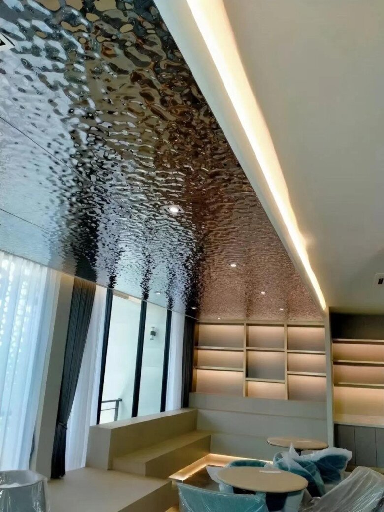 Không phải trần thạch cao hay trần nhựa, ngày càng nhiều người lắp loại trần này, đây là lý do - 6