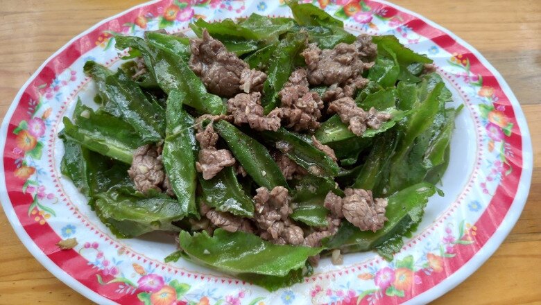 Món đậu rồng xào thịt bò.