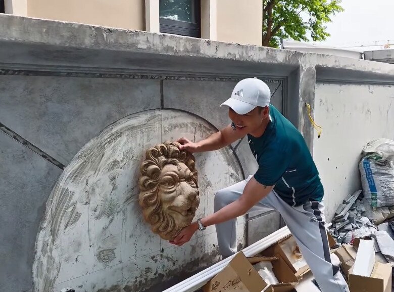 Lời khẳng định ngầm ví bà xã như sư tử Hà Đông quyền lực nhưng lại mang ý nghĩa bảo vệ gia đình của Mạnh Trường ngay lập tức nhận về bão tương tác. 