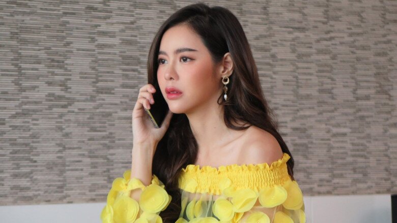 Tôi gọi điện bảo sẽ về quê nhưng mẹ kế luôn lấy lý do để tôi không về. (Ảnh minh họa)