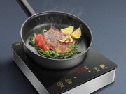 Nhà đẹp - Gas tăng, nhiều người bỏ bếp gas nhưng không dùng bếp từ mà chọn loại bếp này