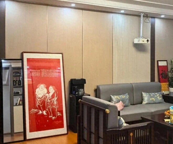 Vì sao tấm ốp tường từng được ưa chuộng nay bị nhiều gia đình cho vào “danh sách đen”? Đây là 5 lý do - 1