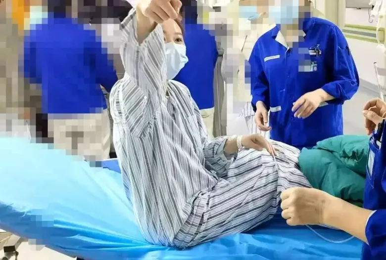 Chị Hoa Thông kiên quyết hiến thận cứu chồng.