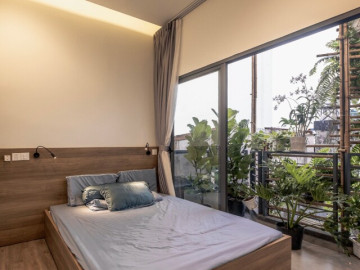 Làm gì khi nhà phố hướng tây nắng chiếu thẳng vào phòng ngủ?