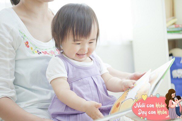 Trẻ 3 tuổi bắt đầu nhận biết mọi thứ, cha mẹ n&ecirc;n ch&uacute; &yacute; r&egrave;n sự tập trung cho con.