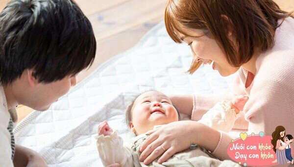 M&ocirc;i trường gia đ&igrave;nh l&agrave;nh mạnh sẽ gi&uacute;p trẻ trưởng th&agrave;nh tốt hơn.