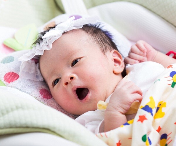 Đ&ocirc;i mắt trẻ c&oacute; 3 đặc điểm n&agrave;y, xin ch&uacute;c mừng b&eacute; rất th&ocirc;ng minh, c&oacute; thể l&agrave; thi&ecirc;n t&agrave;i - 1