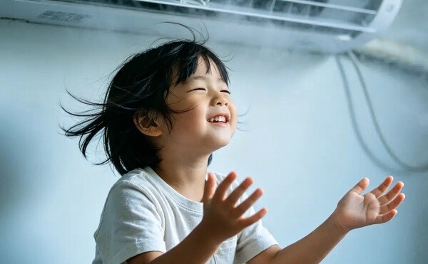 90% bố mẹ bật điều h&ograve;a nhiệt độ n&agrave;y cho trẻ m&ugrave;a n&oacute;ng, nhưng BS n&oacute;i sai rồi! - 7