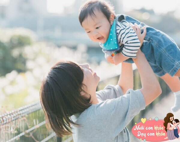 H&atilde;y cải thiện tr&iacute; th&ocirc;ng minh bằng c&aacute;ch gi&uacute;p trẻ ph&aacute;t triển th&oacute;i quen vận động.