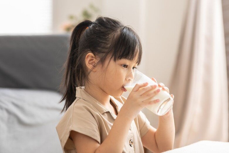Chọn sữa theo thể trạng của trẻ.