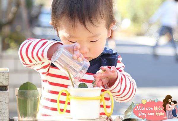 R&egrave;n luyện t&iacute;nh độc lập, tự chủ cũng l&agrave; một c&aacute;ch hay để trẻ h&igrave;nh th&agrave;nh th&oacute;i quen th&iacute;ch vượt kh&oacute;, gặp thử th&aacute;ch.