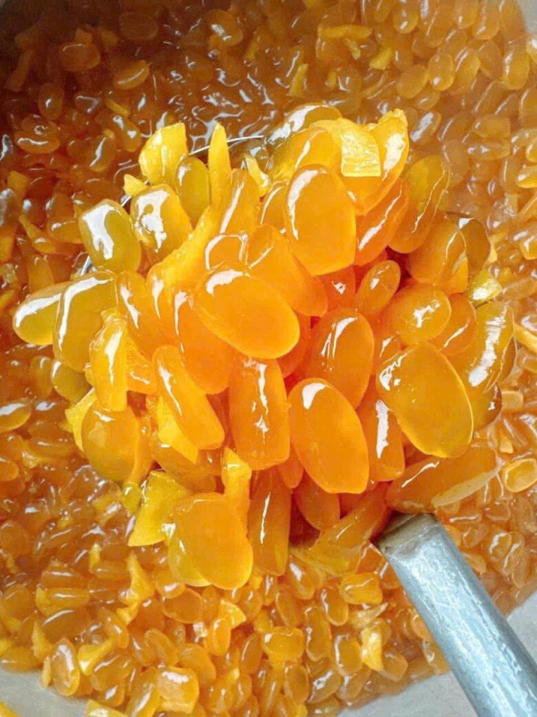Loại quả xưa chín rụng đầy gốc, nay thành đặc sản ở thành phố giá 120.000 đồng/kg, trồng một lần thu hoạch nhiều năm - 2