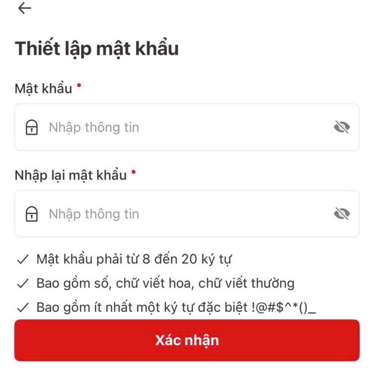 Sau khi xác thực OTP, phụ huynh tiến hành tạo mật khẩu và mã passcode để hoàn tất kích hoạt tài khoản. Ảnh: Đan Tâm.