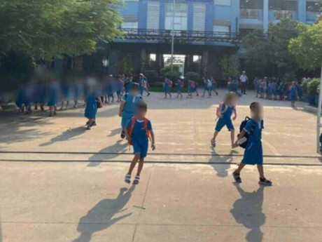 Từ vụ cô giáo phạt học sinh tự đâm kim tiêm vào tay nghĩ về cách dạy trẻ