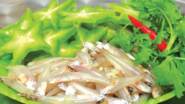 Loại cá có canxi cao gấp 25 lần cá hṑi, xưa cho lợn ăn nay thành ᵭặc sản chỉ từ 30.000 ᵭṑng/kg, tṓt cho sức khỏe - 5