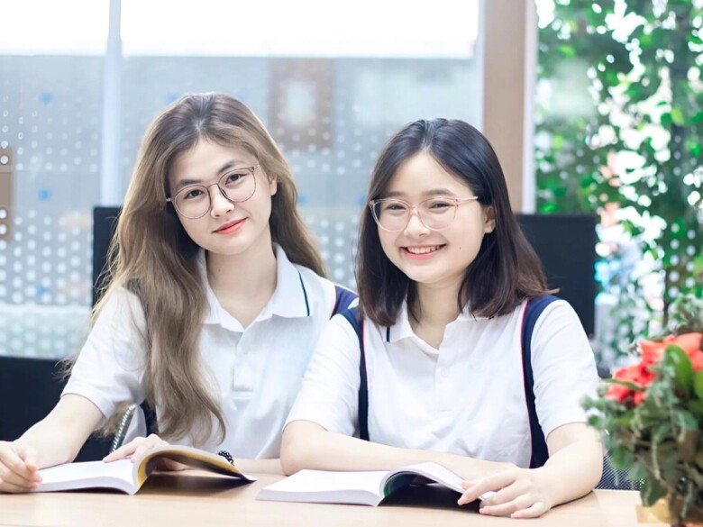 Ngành học ở Việt Nam không lo thất nghiệp nhưng ít trường đào tạo, luôn khát nhân lực, công ty lớn amp;#34;trải thảm đỏamp;#34; - 2