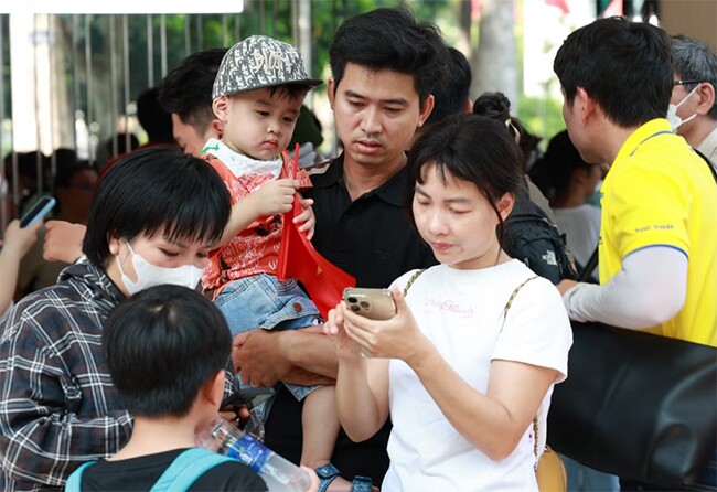 Trung tâm TPHCM trong thời khắc tròn 51 năm thống nhất đất nước - 4