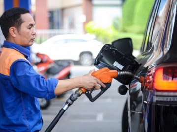 Tin tức - Giá xăng dầu hôm nay: Thấp hơn nhiều nước láng giềng