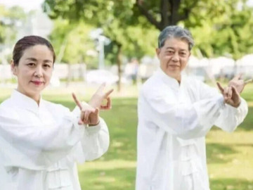 Qua tuổi 60, hãy lười 3 việc để kéo dài tuổi thọ
