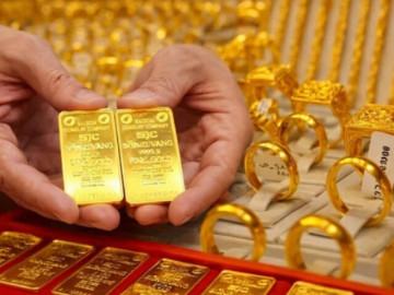 Vì sao giá vàng liên tục giảm sốc?