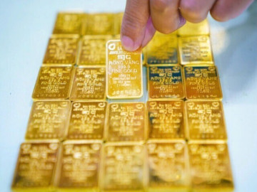 Tin tức - Giá vàng hôm nay 20-6: Tiếp tục sụt giảm