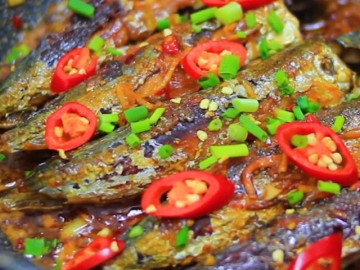 Sức khỏe - Loại cá bình dân bán đầy chợ Việt nhưng giàu omega-3 hơn cá hồi, thành đặc sản làm nhiều món ngon, tốt cho sức khỏe