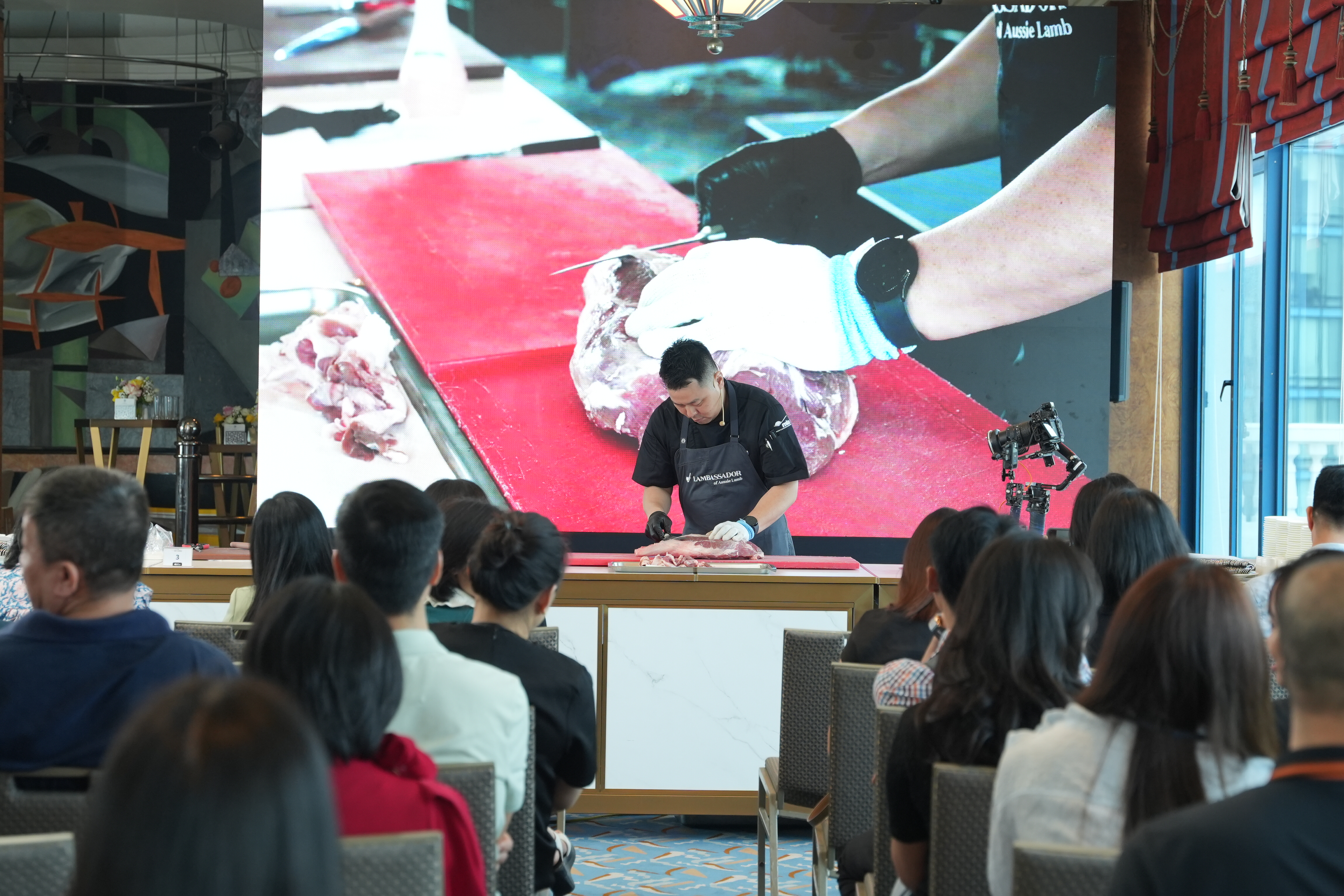 Hành trình đưa phần cắt thứ cấp từ Bò Wagyu amp; Cừu Úc - amp;#34; Viên Ngọc Thôamp;#34; từ đồng cỏ Úc đến bàn ăn Việt - 3