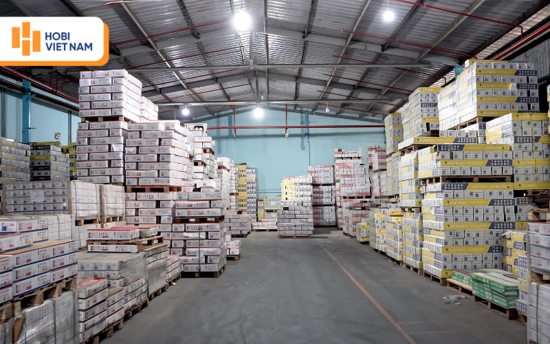 Kho sàn gỗ quy mô lớn của Hobi Việt Nam