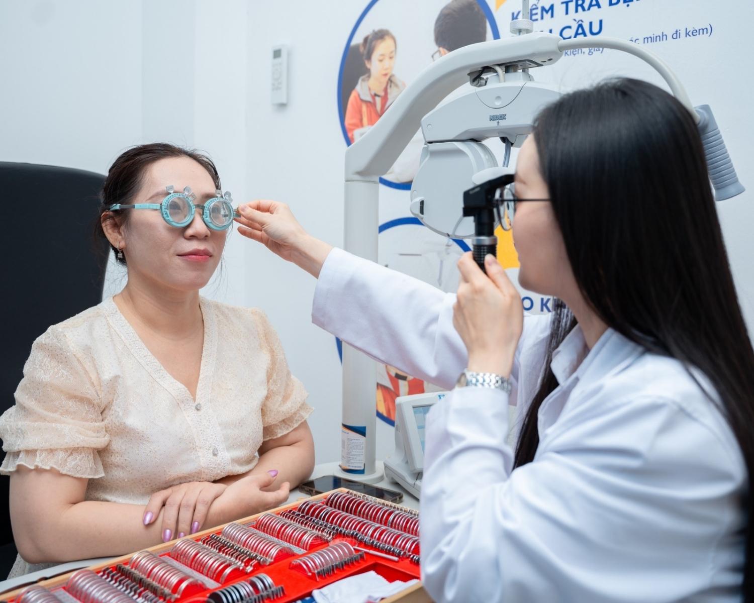 Giới thiệu cửa hàng Kính Hải Triều: Địa chỉ, giá bán, dịch vụ - 3