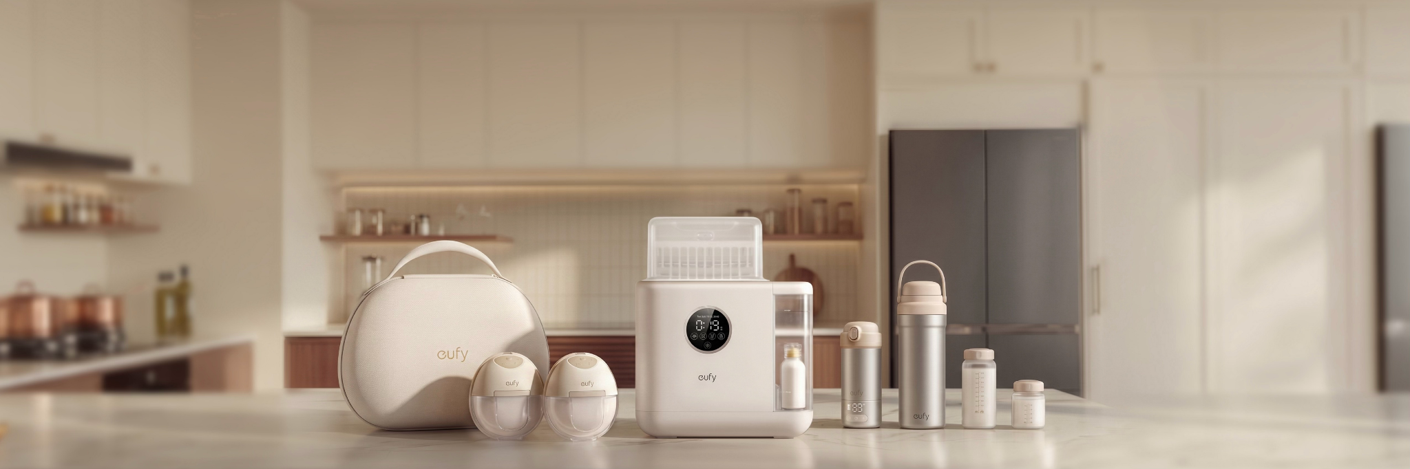 Hệ sinh thái sản phẩm eufy Baby với dải giải pháp toàn diện từ máy hút sữa không dây đến các thiết bị chăm sóc bé hiện đại.