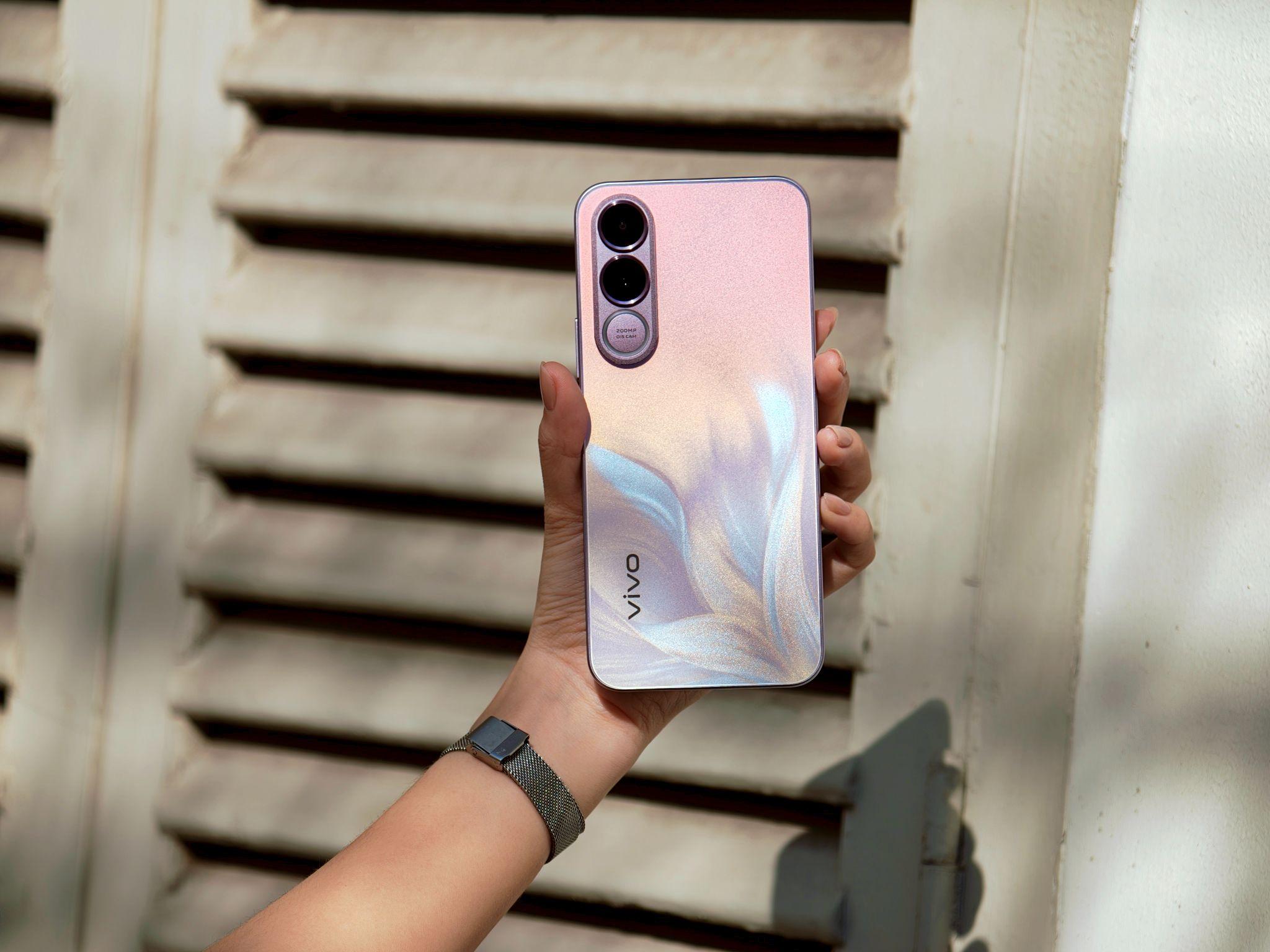 Trải nghiệm vivo V70 FE: Chiếc smartphone amp;#34;cận cao cấpamp;#34; mang đến nhiều cảm xúc - 3