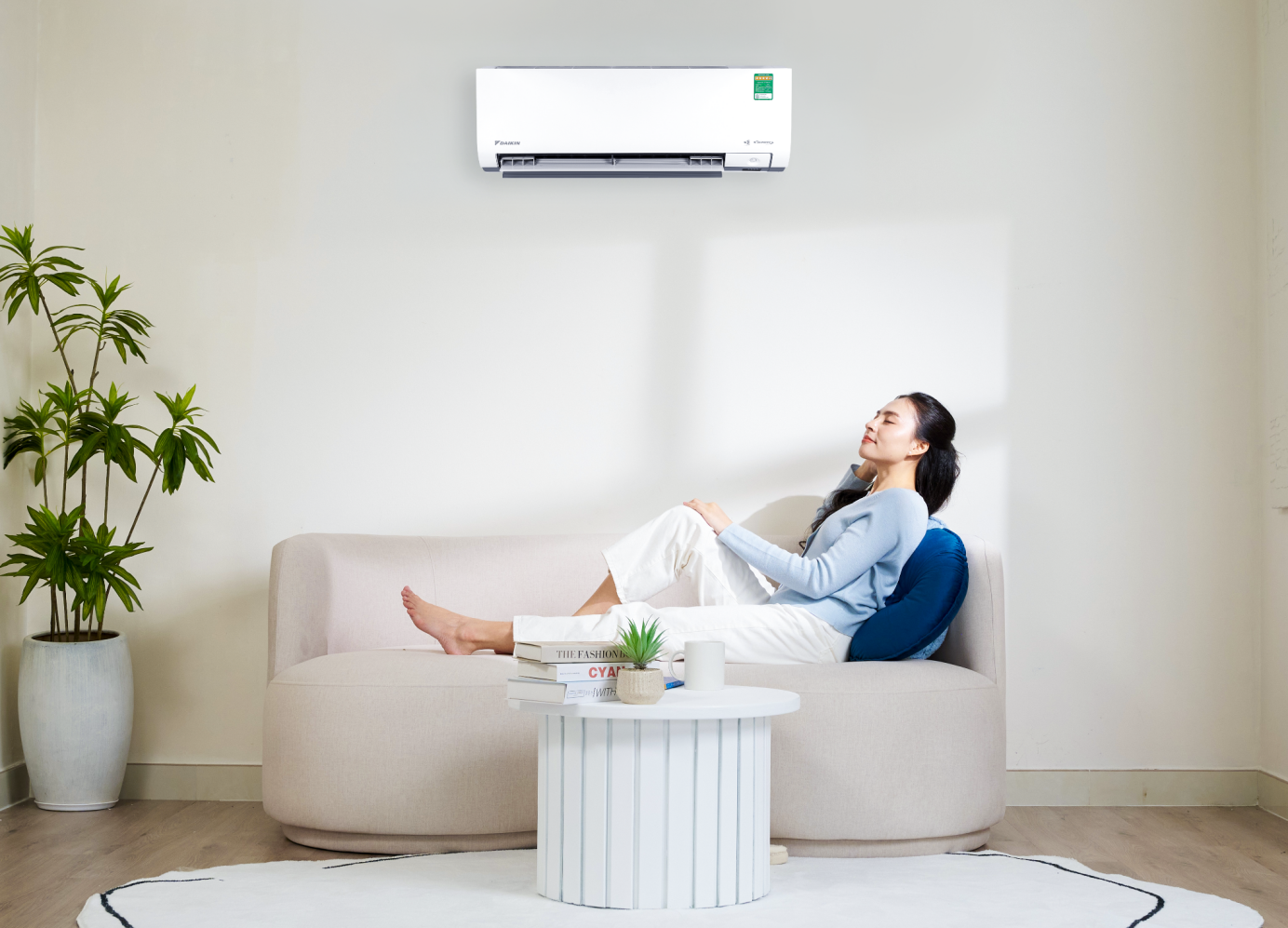 Điều hòa Daikin FTKM cho phép điều chỉnh độ ẩm linh hoạt, góp phần nâng cao sự thoải mái trong sinh hoạt hằng ngày
