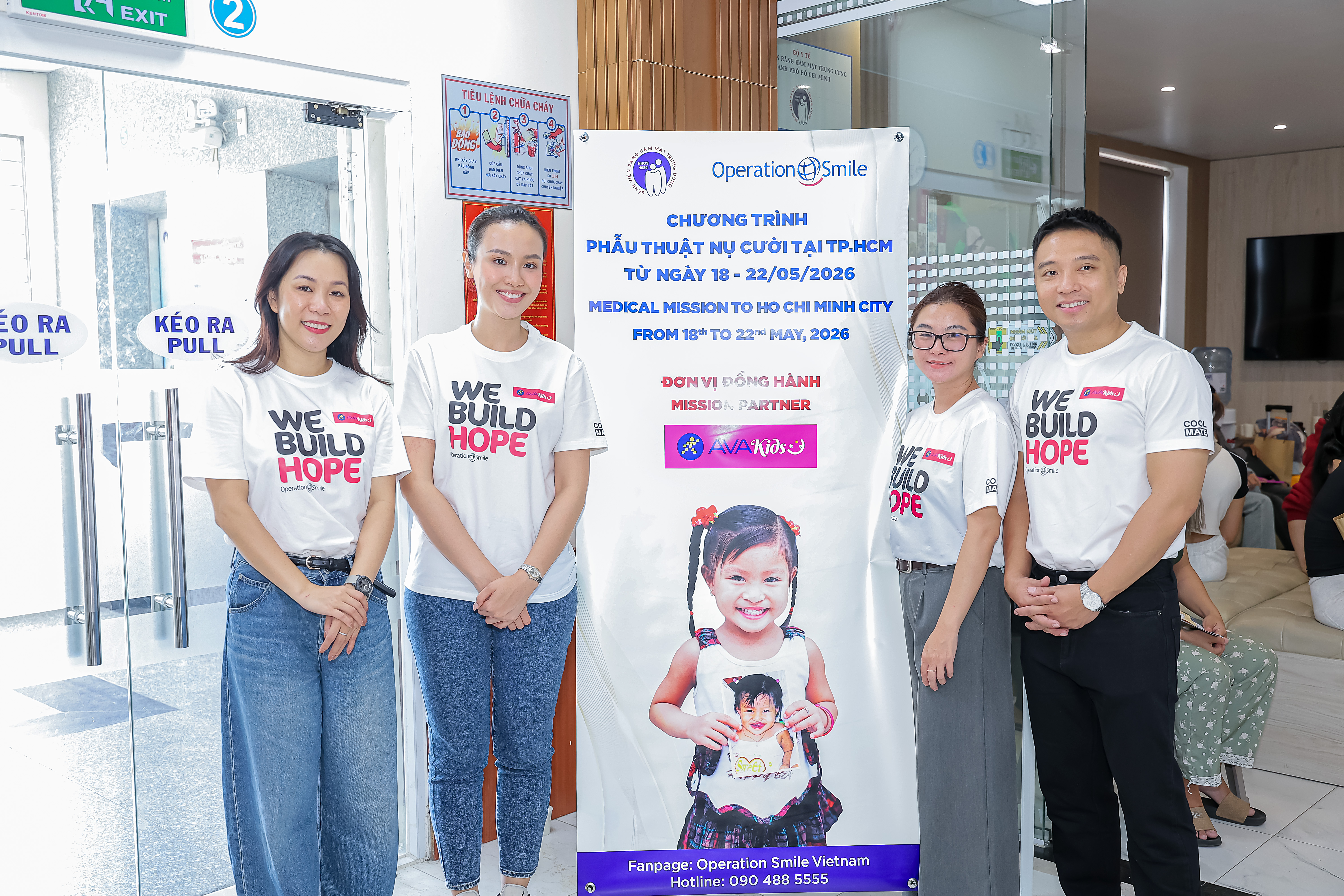 Đội ngũ AVAKids đồng hành sát cánh tại sự kiện, chung tay cùng Operation Smile mang thông điệp We Build Hope gửi gắm niềm hy vọng đến các bệnh nhi và gia đình