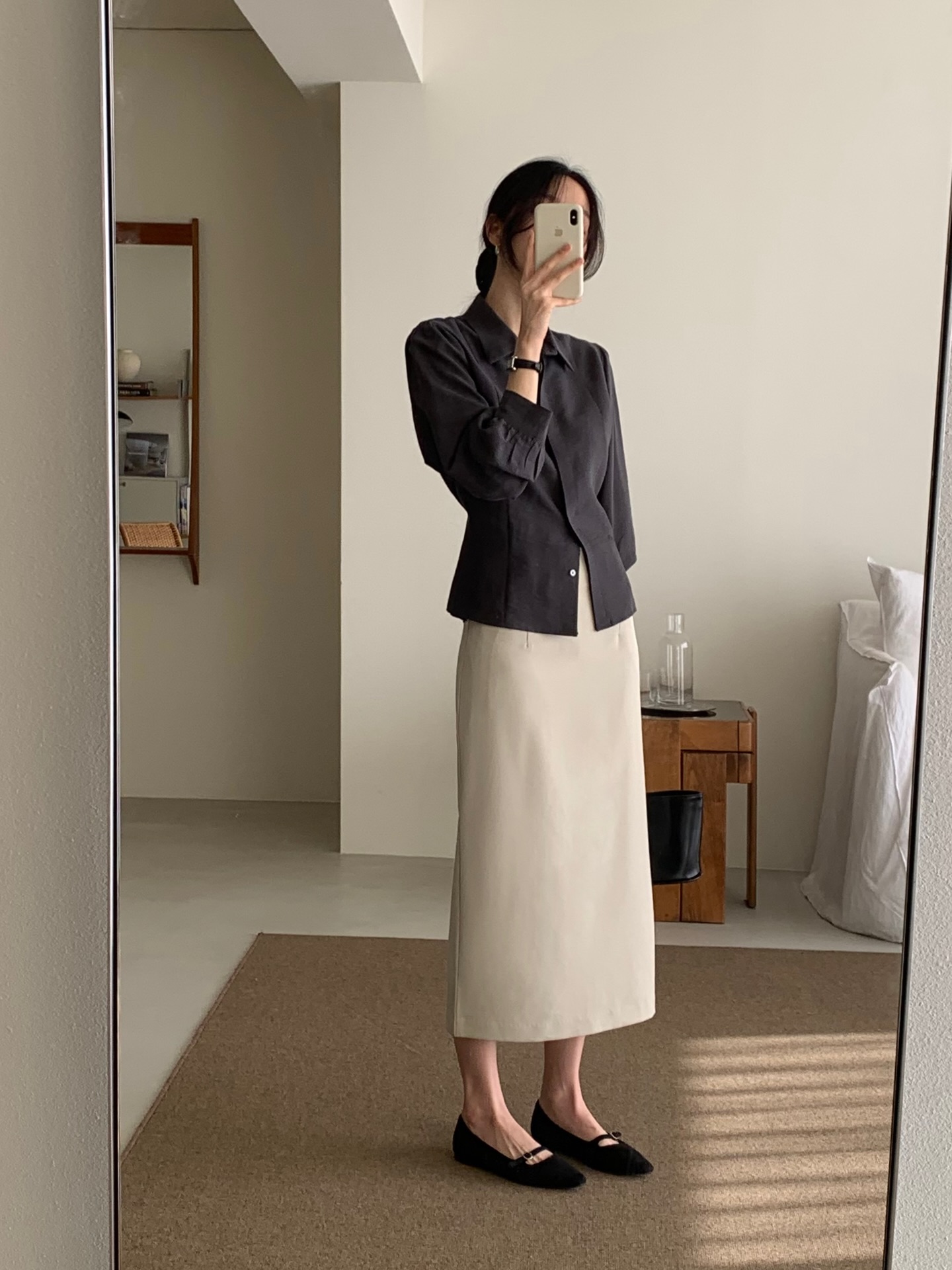 Hè 2026 nhất định phải sắm 1 trong 5 kiểu giày dép này: Outfit thăng hạng sang xịn lại êm chân hẳn - 1