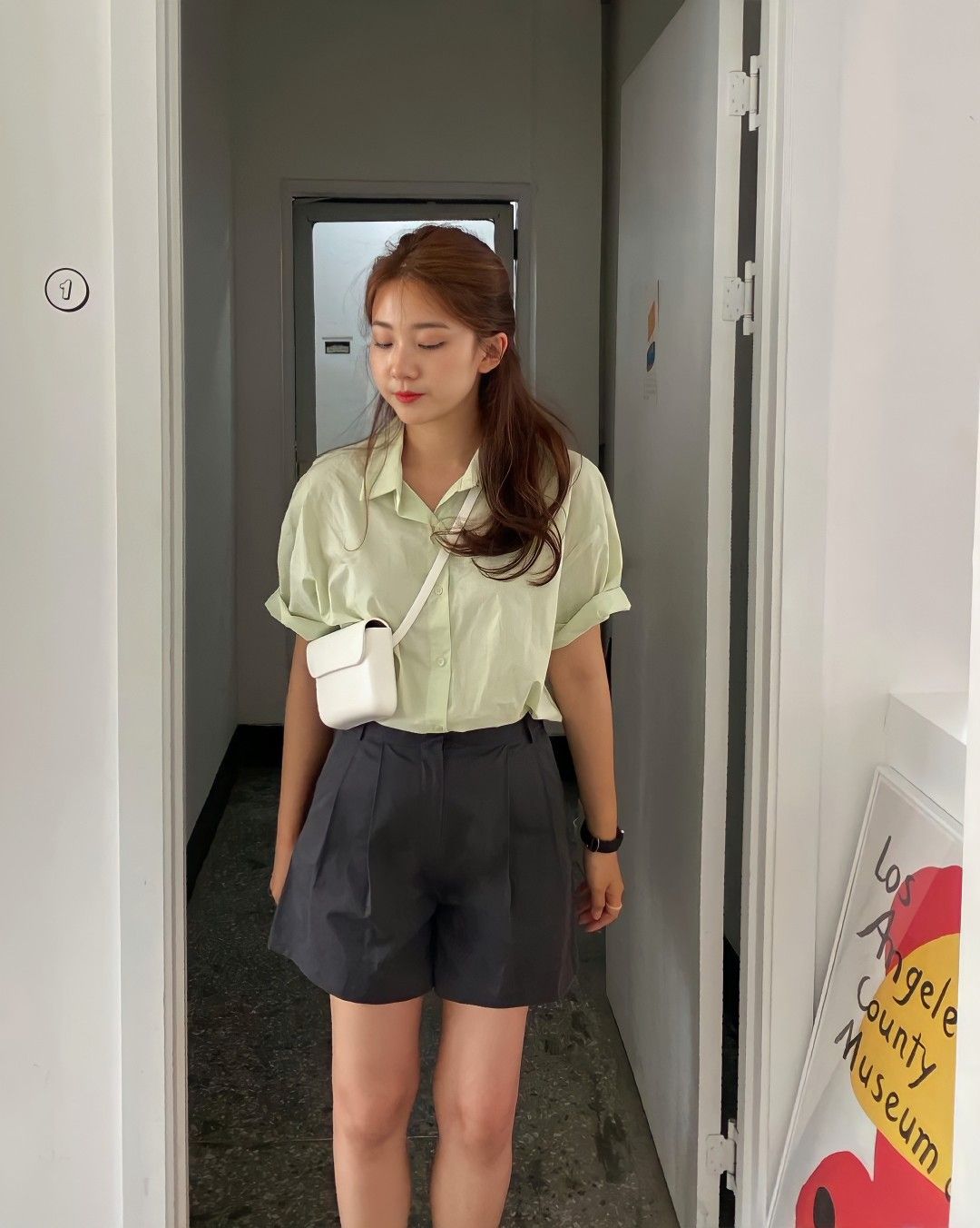 4 items giúp chị em amp;#34;kéo chânamp;#34; dài miên man: Diện đi làm hay đi chơi đều tôn dáng cực khéo - 9