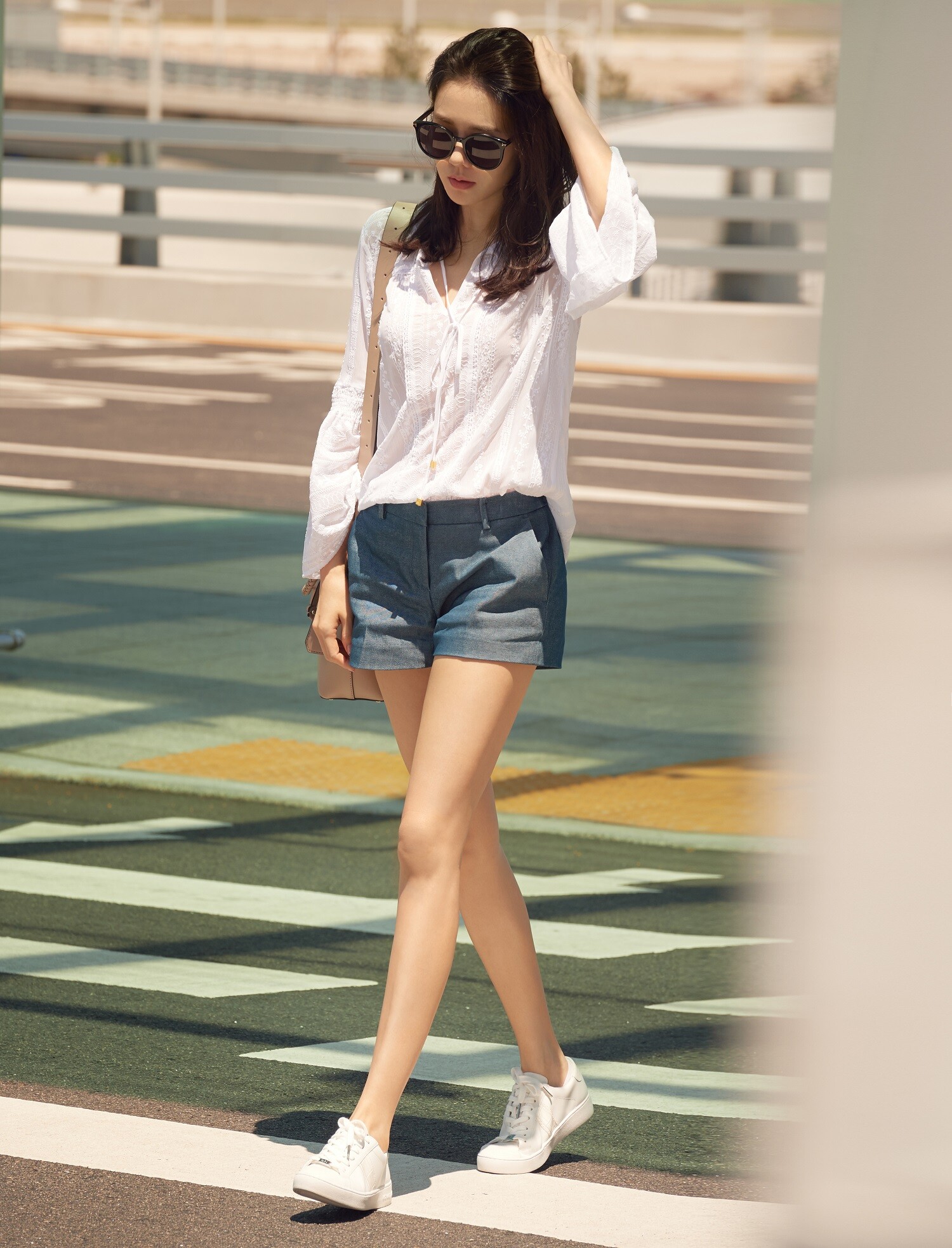 Hè 2026 nhất định phải sắm 1 trong 5 kiểu giày dép này: Outfit thăng hạng sang xịn lại êm chân hẳn - 14