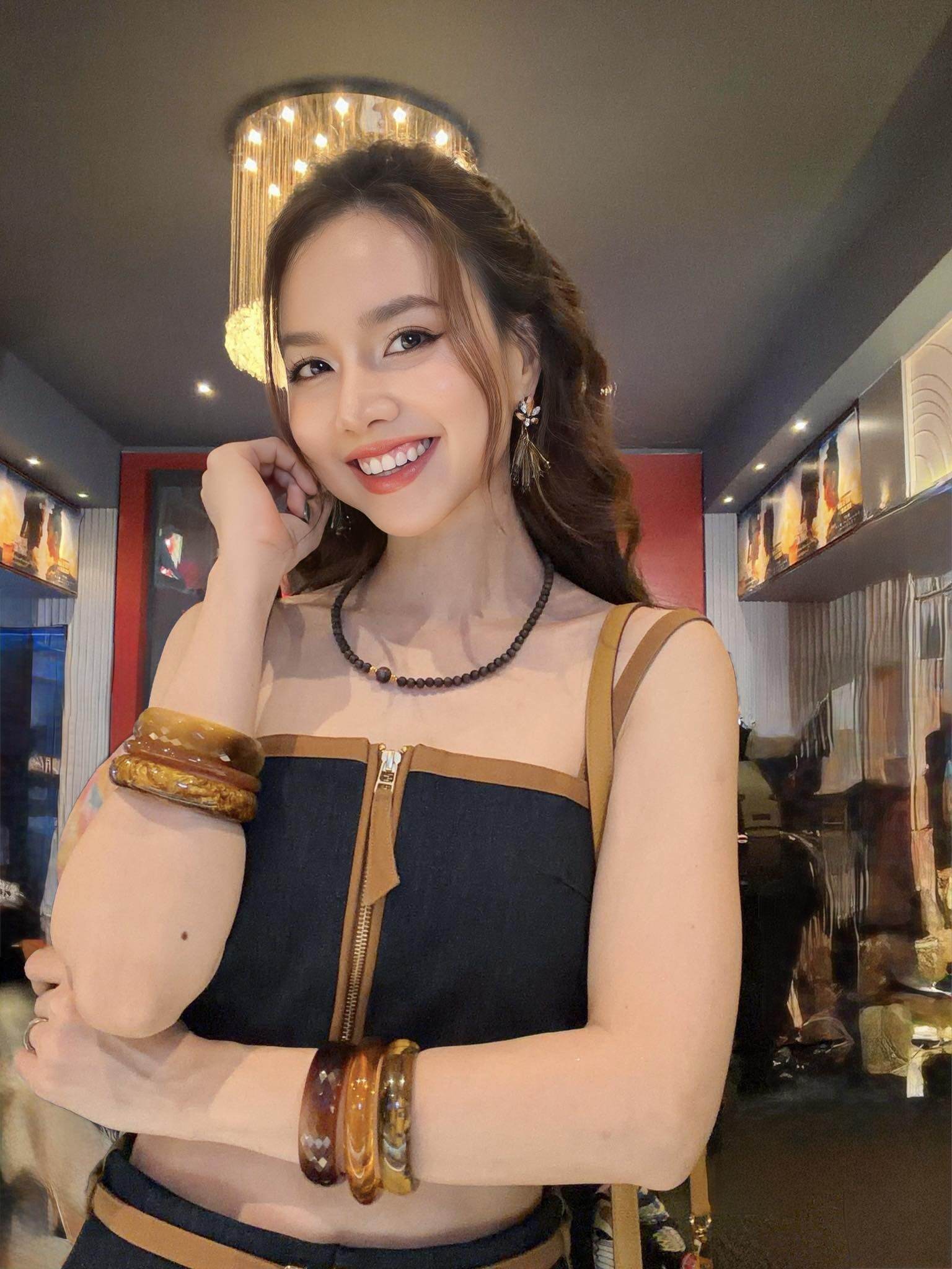 Vì sao người Việt xưa tin amp;#34;ngọc che mệnhamp;#34;? Hành trình ngọc từ bùa hộ mệnh đến trang sức triệu đô - 4