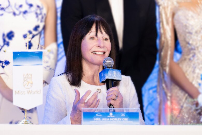 Chủ tịch Miss World Julia Morley bày tỏ tình cảm đặc biệt dành cho con người Việt Nam.